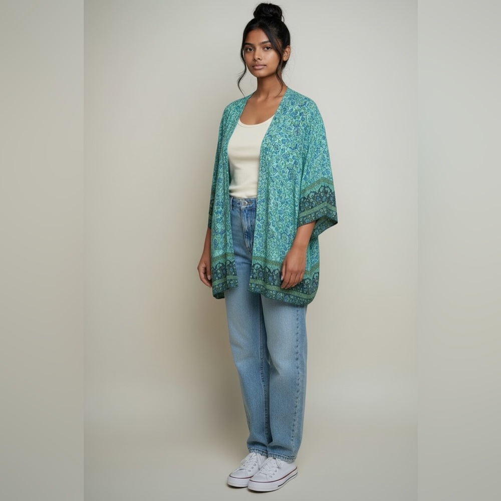 Cupcakes and Cashmere Lightweight Floral Kimono Cardigan in Aqua and Teal